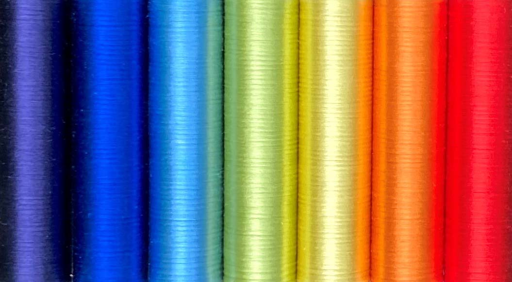 刺繍糸の虹色